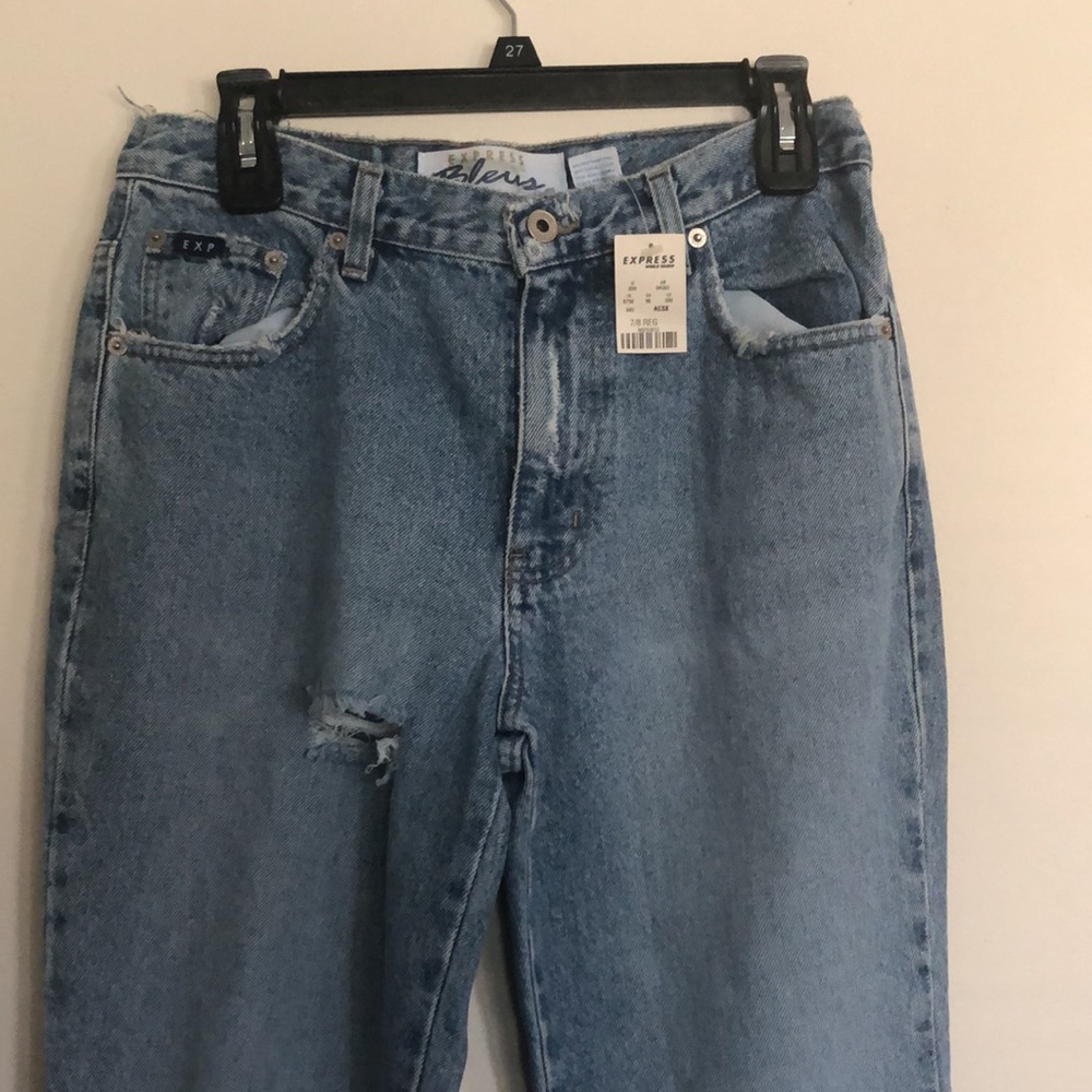 Distressed Jeans - Picture 2 of 8